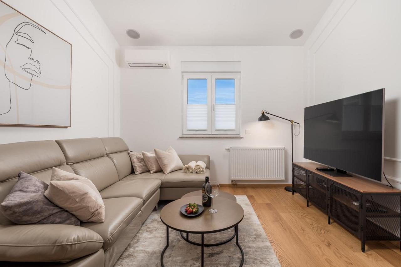 Gallery Apartment Megan2 With Parking Kastav Dış mekan fotoğraf