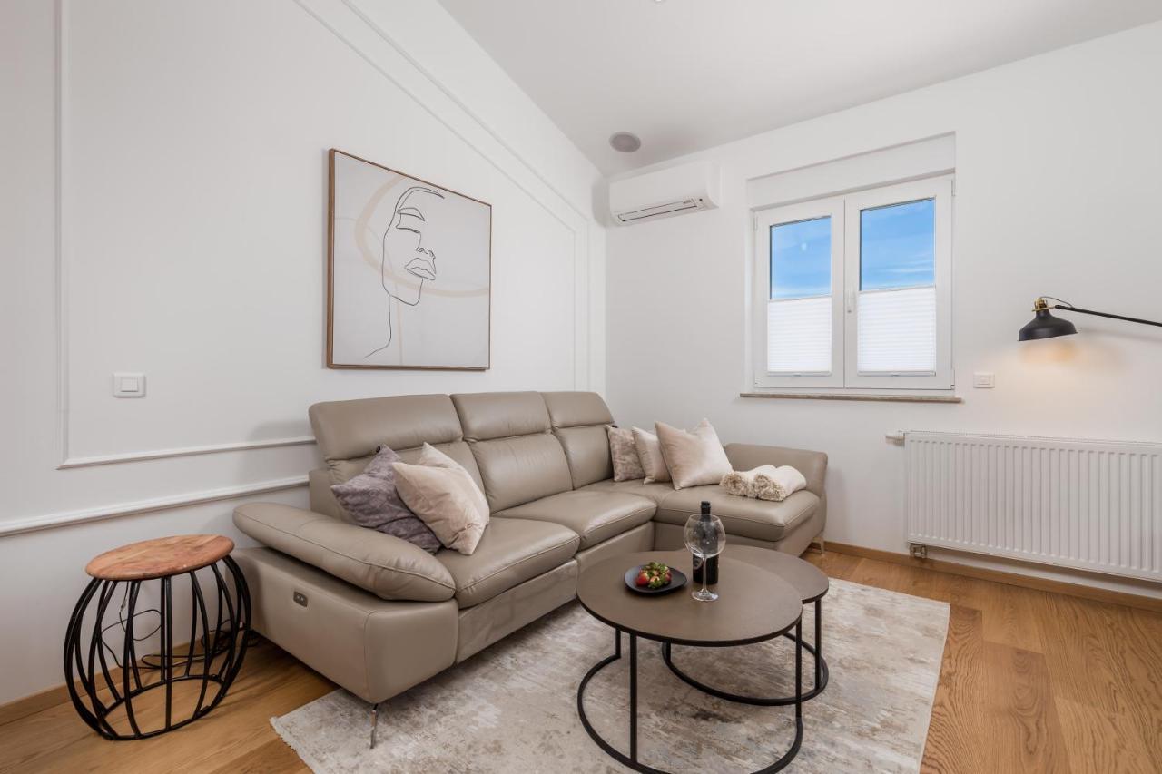 Gallery Apartment Megan2 With Parking Kastav Dış mekan fotoğraf